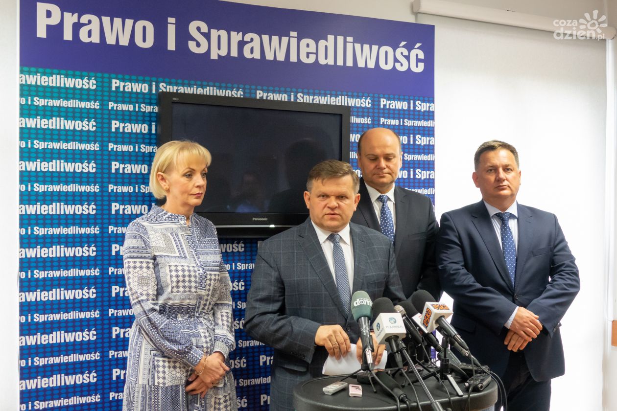 PiS apeluje i radzi w kwestii alei Wojska Polskiego