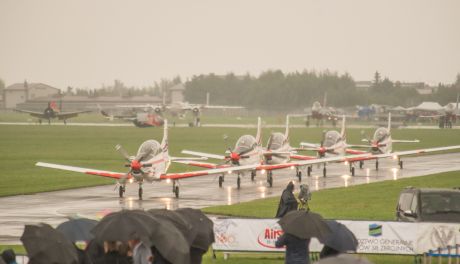 Air Show 2018 - Niedzielne pokazy cieszyły się sporą frekwencją pomimo deszczowej aury