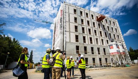 Postępy w budowie Radomskiego Centrum Rehabilitacji (zdjęcia)