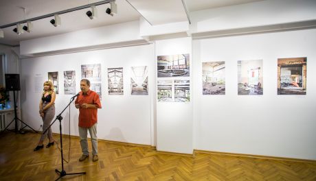 Polsko-słowacka wystawa fotografii Martyny Sobańskiej i Rii Kmetovej w KŚTiG Łaźni (zdjęcia)