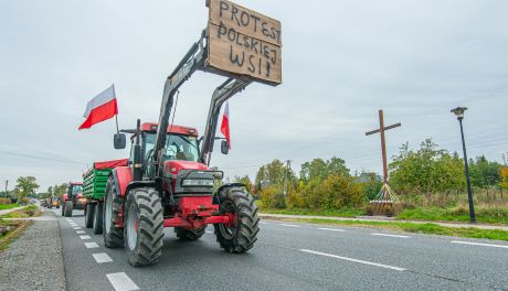 Protest rolników - przejechali z Wolanowa do Skaryszewa (zdjęcia)