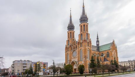 Msza św. w radomskiej katedrze. Transmisja