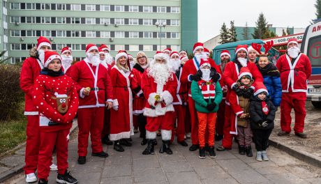 Mikołajowie z wizytą w szpitalach