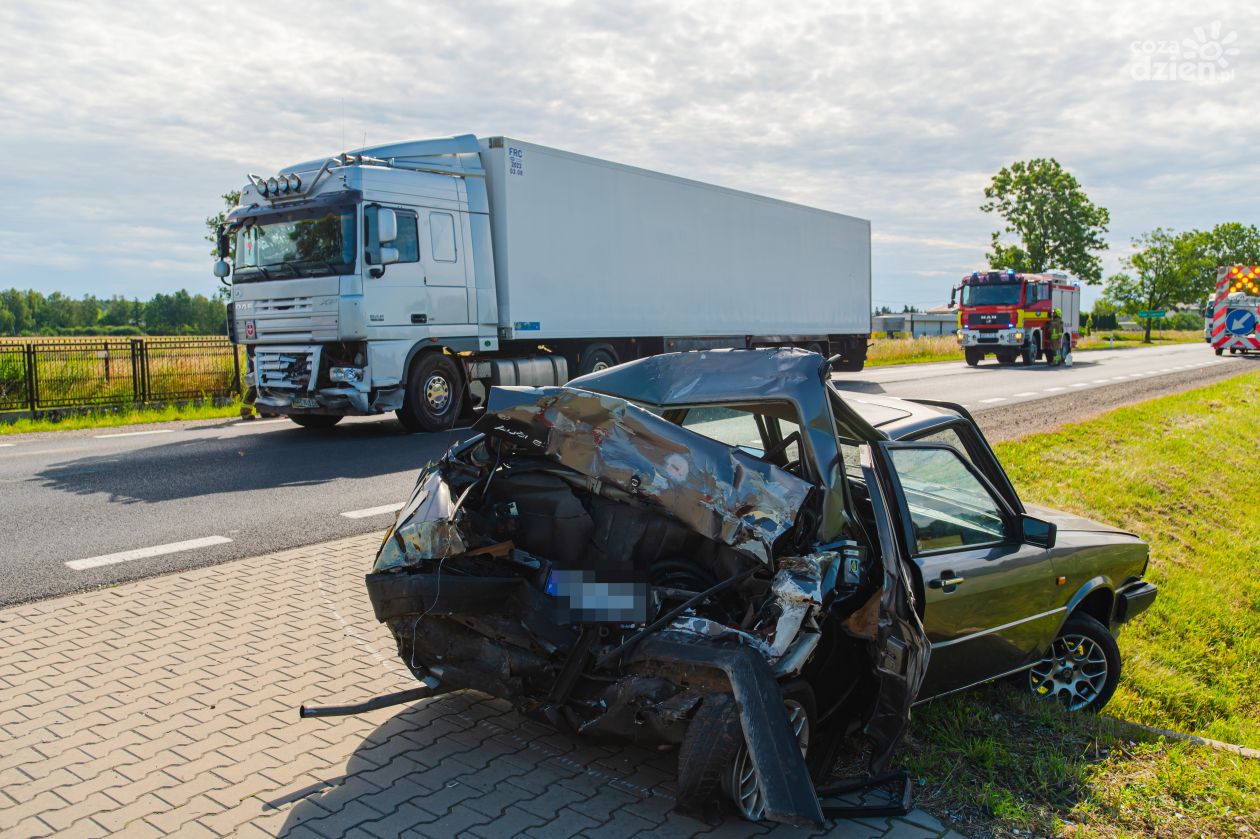 Wypadek na DK12 w Lasowicach (zdjęcia)