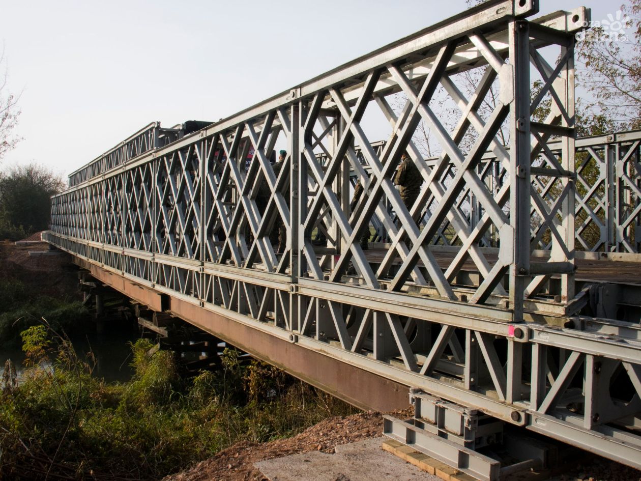 Nowy most w Lisowie. Budowali go żołnierze