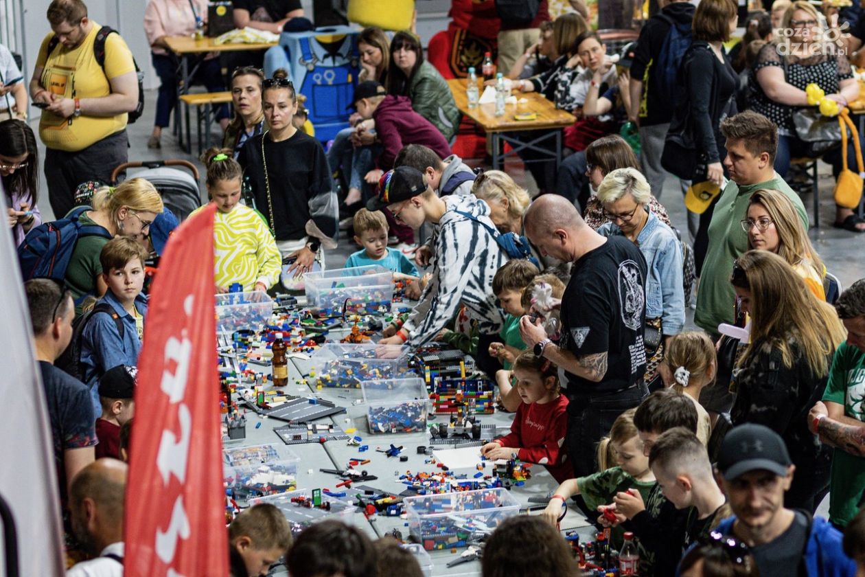 Charytatywne warsztaty LEGO dla fundacji Familis