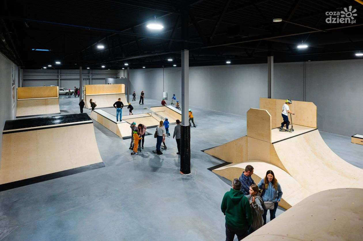 Otwarcie EloPark Radom - całoroczny kryty skatepark (zdjęcia)
