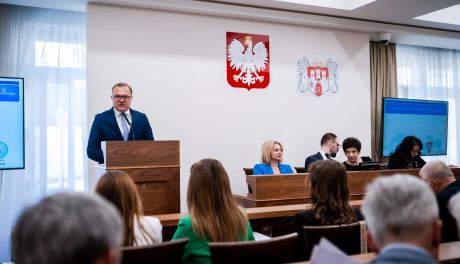 Zdjęcia Pierwsza sesja nowej kadencji Rady Miejskiej w Radomiu (zdjęcia)