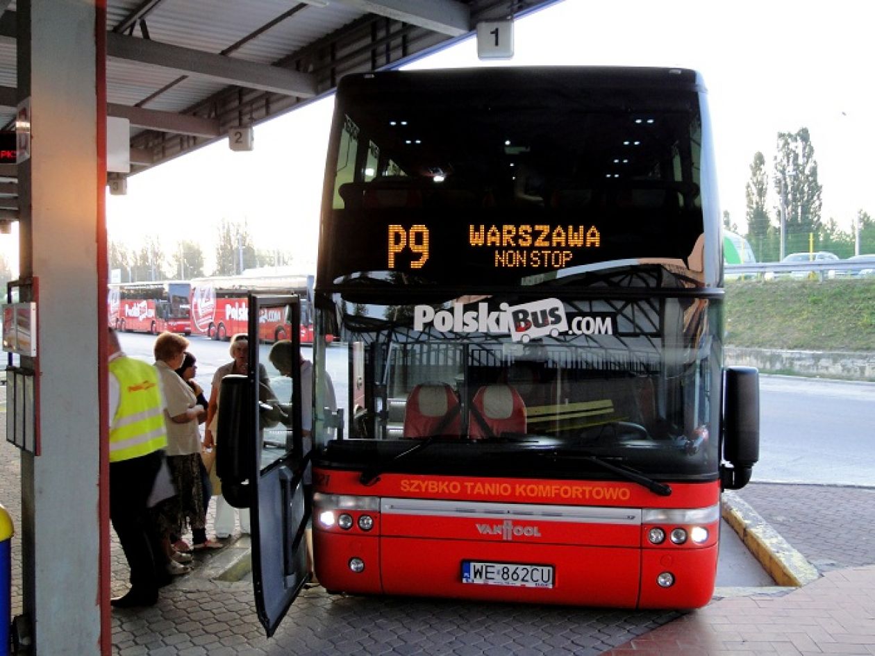 Polski Bus zawiesił dwa kursy z Radomia