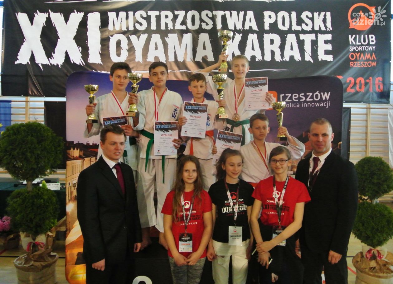 Medale radomskich karateków