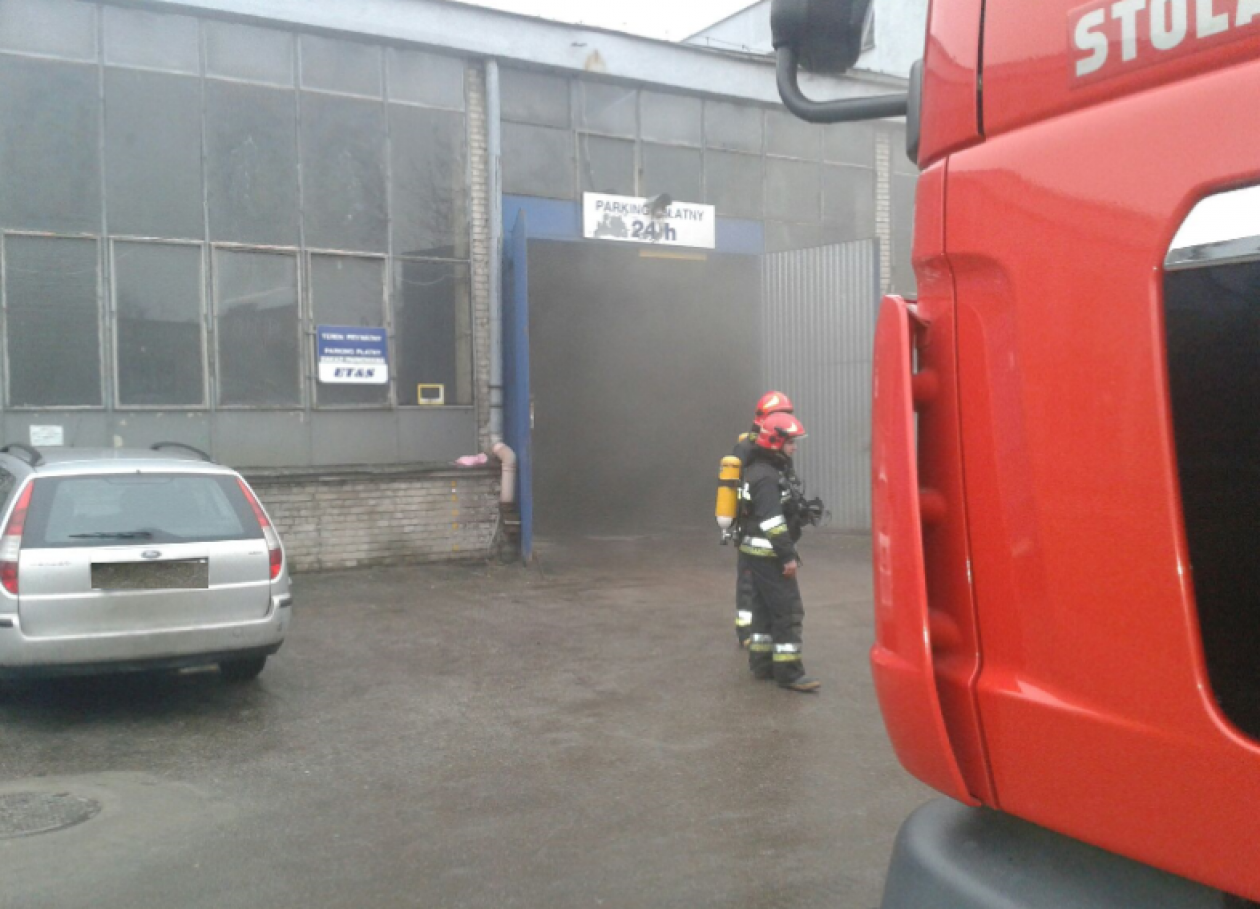 Pożar hali przy ul. Zbrowskiego