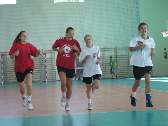 Juniorki Delty rozpoczęły nowy sezon w Mazowieckiej Lidze Piłki Ręcznej Dziewcząr fot. UKS Delta
