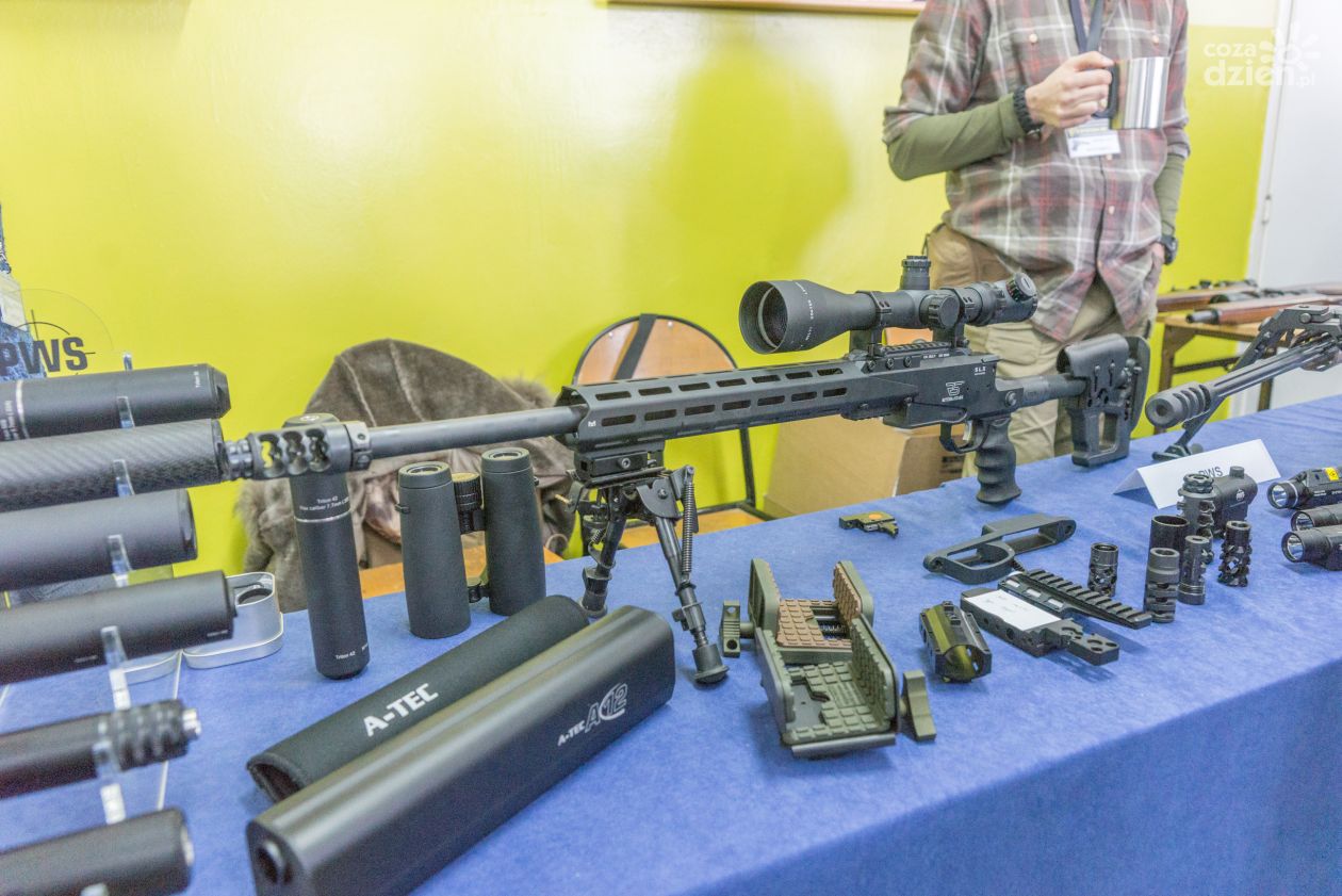 Wystawa broni w Hubalu