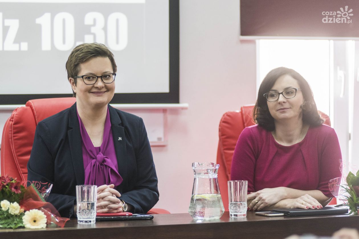 Katarzyna Lubnauer i Kamila Gasiuk-Pihowicz w WSH