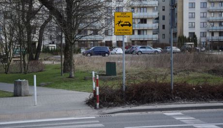 Nowe znaki przy przejściach dla pieszych
