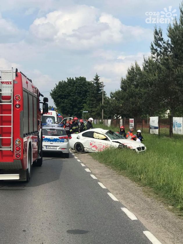 Wypadek w Wierzbicy. Trzy osoby w szpitalu