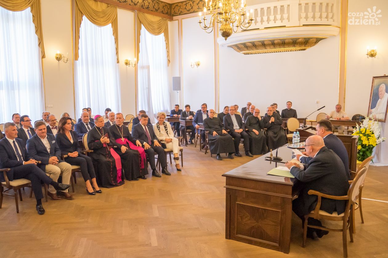 Sesja Papieska Rady Miejskiej