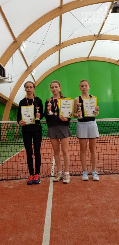 Trzy medale zawodniczek AG Tenis Chorzowska