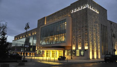 Międzynarodowy Dzień Teatru. Poznaj historię radomskiego teatru