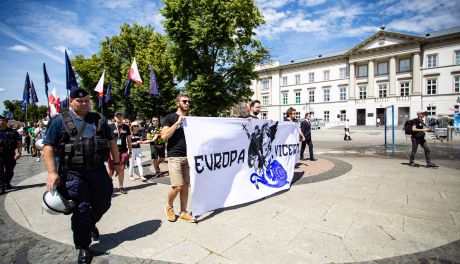 Marsz Radomskiego Czerwca Młodzieży Wszechpolskiej (zdjęcia)