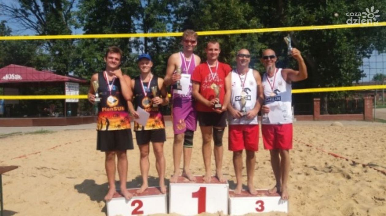 Michał Bank i Mariusz Janiszewski najlepsi w Grand Prix Radomia w siatkówce plażowej amatorów 2019