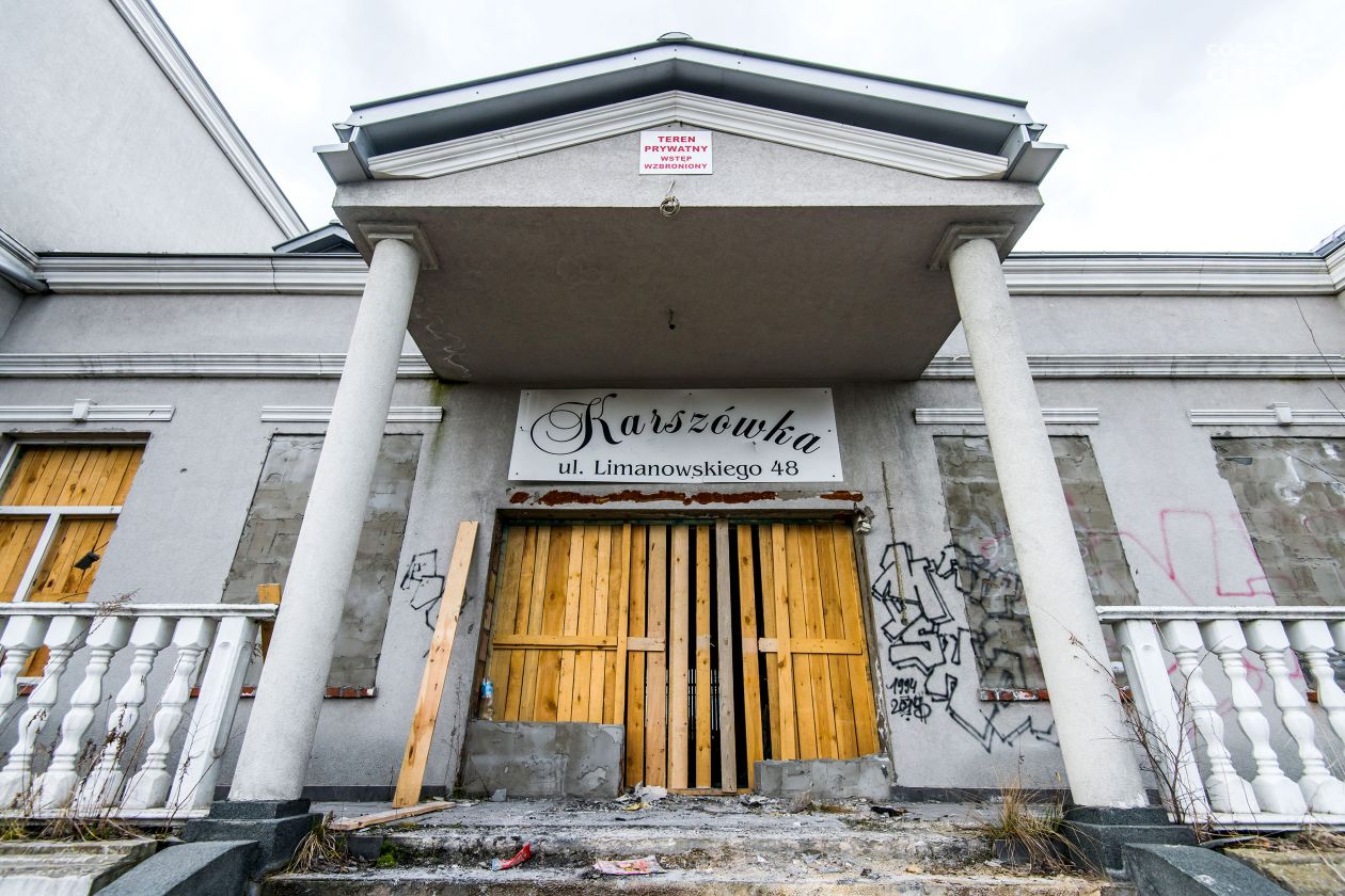 Rozpoczęto remont budynku po restauracji Karszówka (zdjęcia)