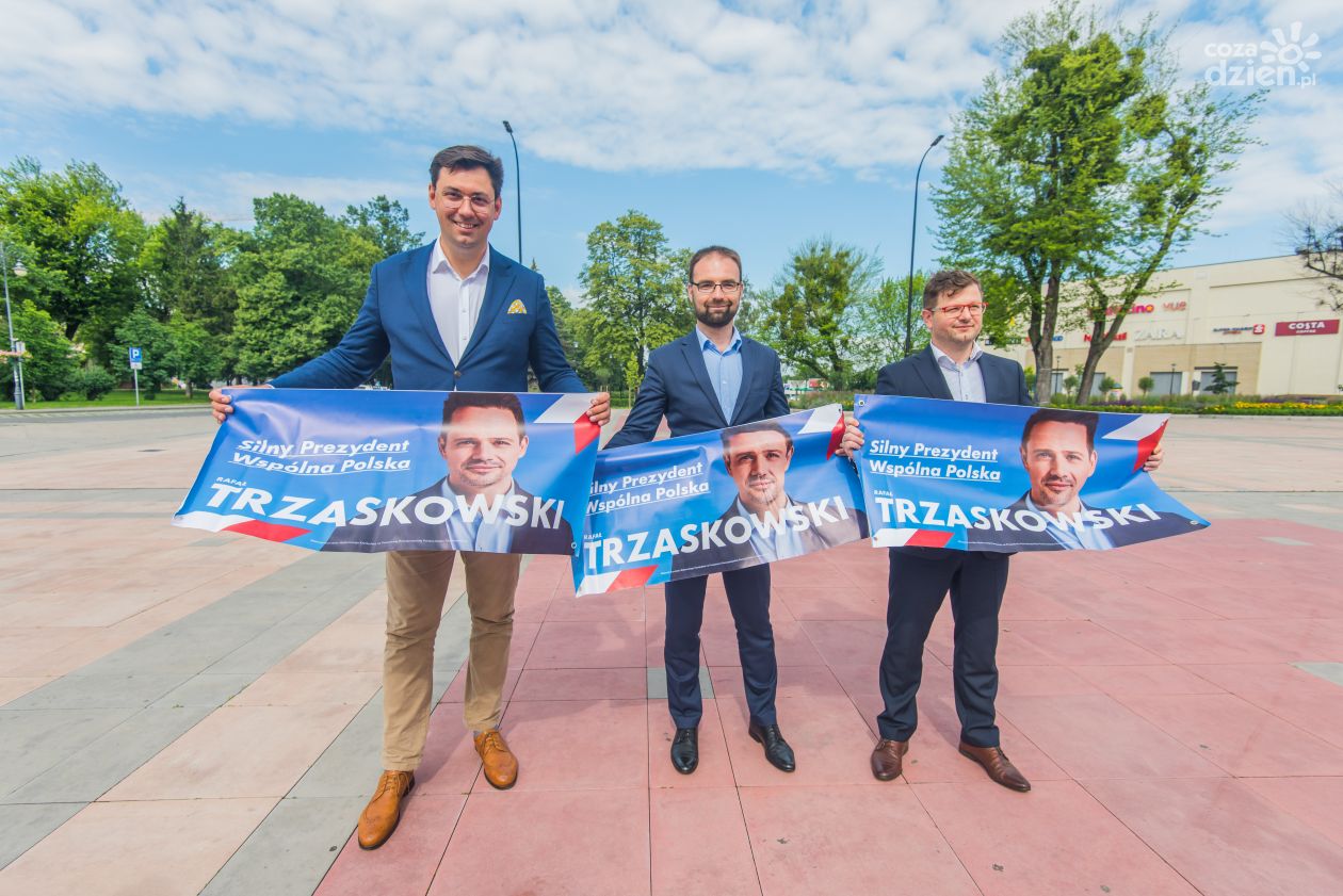 Poseł z wiceprezydentami zachęca do poparcia Rafała Trzaskowskiego