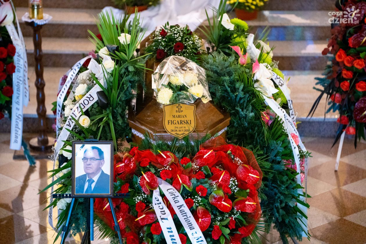 Pogrzeb Mariana Figarskiego (zdjęcia)