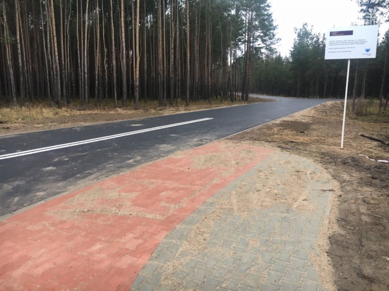 Białobrzegi. Droga w Specjalnej Strefie Ekonomicznej gotowa