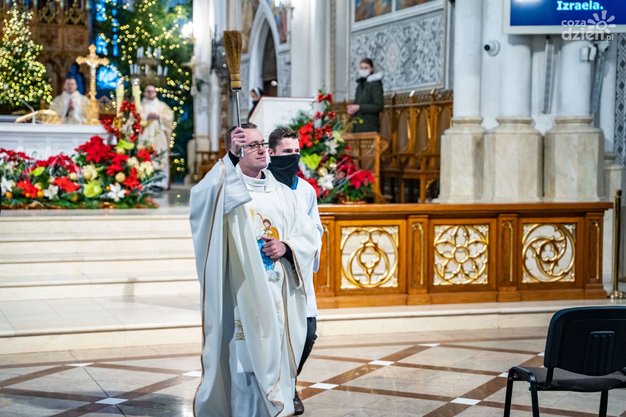 Objawienie Pańskie - święto Trzech Króli w radomskiej Katedrze (zdjęcia)