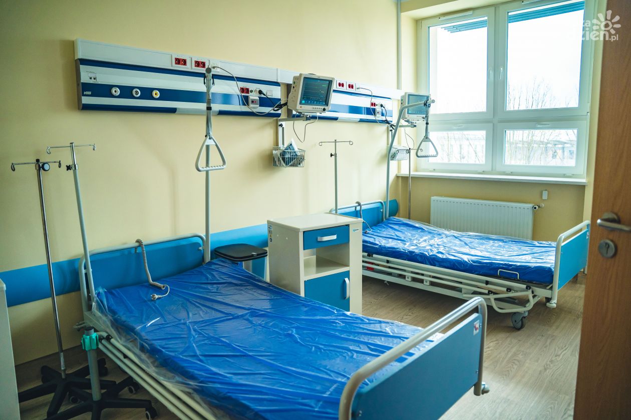 Wojewoda wizytował szpital tymczasowy