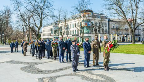 11. rocznica katastrofy smoleńskiej w Radomiu (zdjęcia)