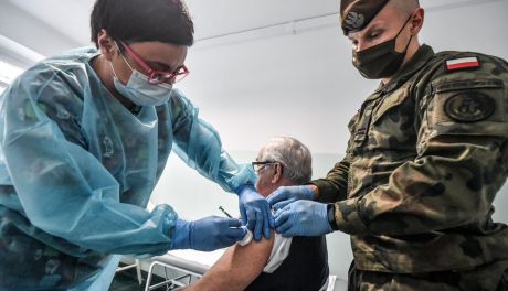 Żołnierze 6 MBOT pomogą seniorom w szczepieniach