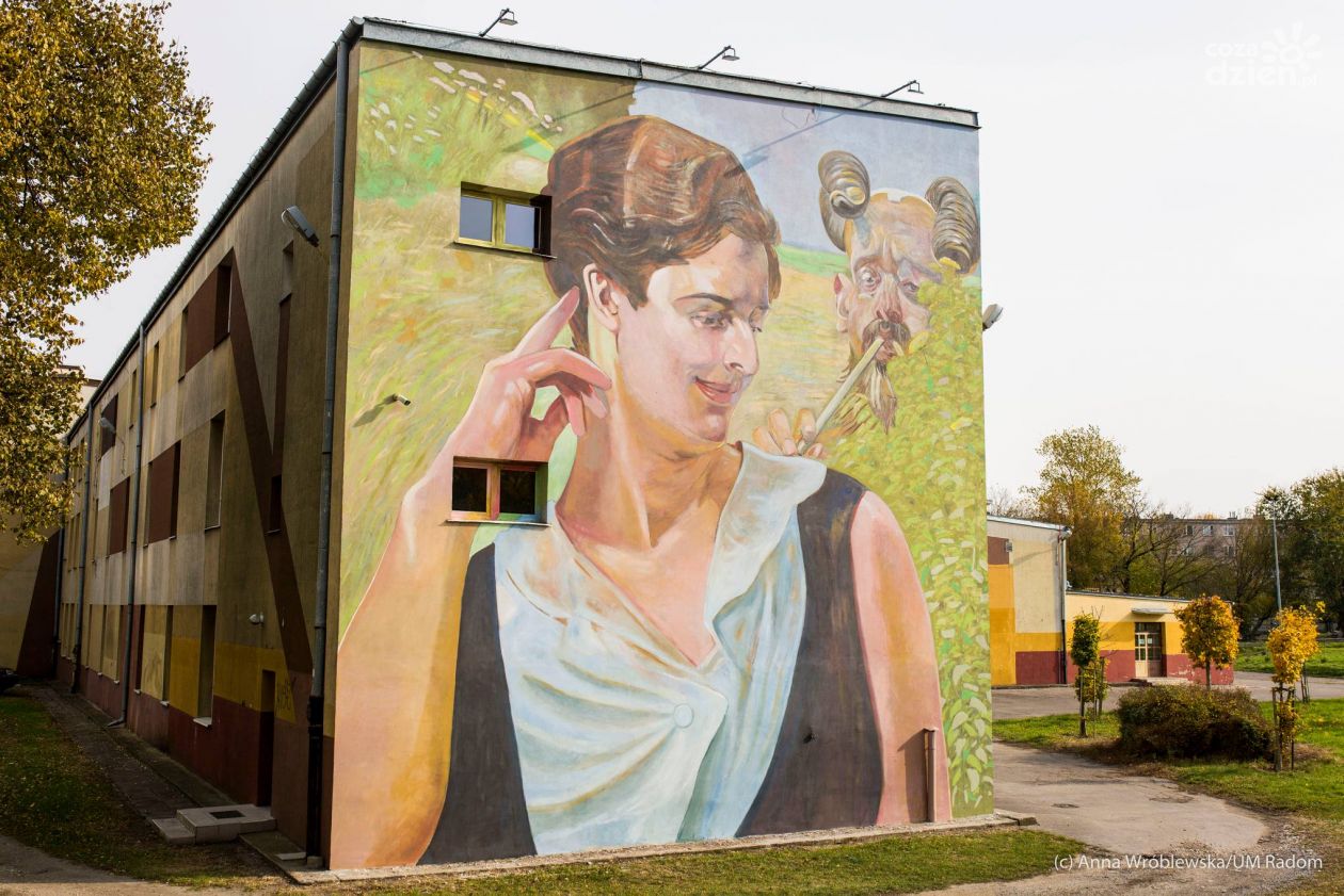 Drugi mural z obrazem Malczewskiego gotowy