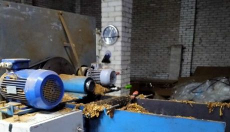 Nielegalna fabryka papierosów pod Białobrzegami zlikwidowana