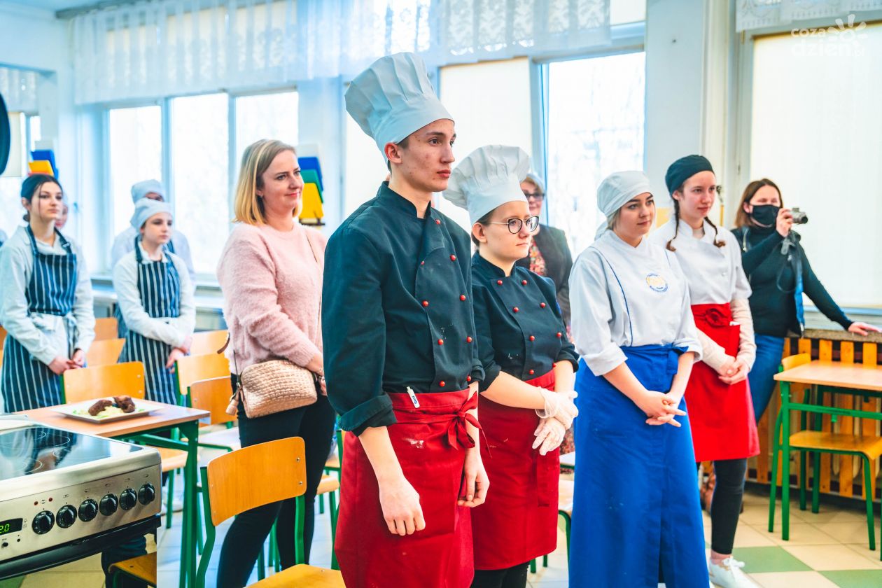 Turniej na najlepszego ucznia w zawodzie kucharz (zdjęcia)