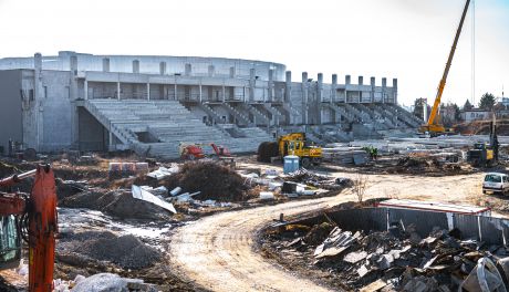 Wał zamiast trybuny. Koszt? 4 mln zł 