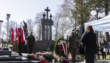 Dzień Pamięci Ofiar Zbrodni Katyńskiej (zdjęcia)