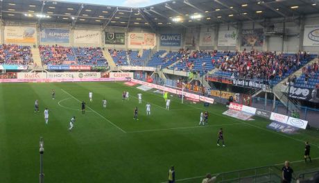 Radomiak Radom zremisował z Piastem w Gliwicach tracąc gola w ostatniej akcji meczu!
