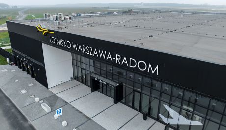 Zakończyła się budowa terminalu radomskiego lotniska