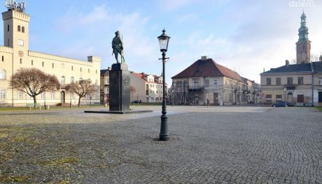 To już pewne: Muzeum im. Jacka Malczewskiego przejmie dwie zaniedbane kamienice w rynku 