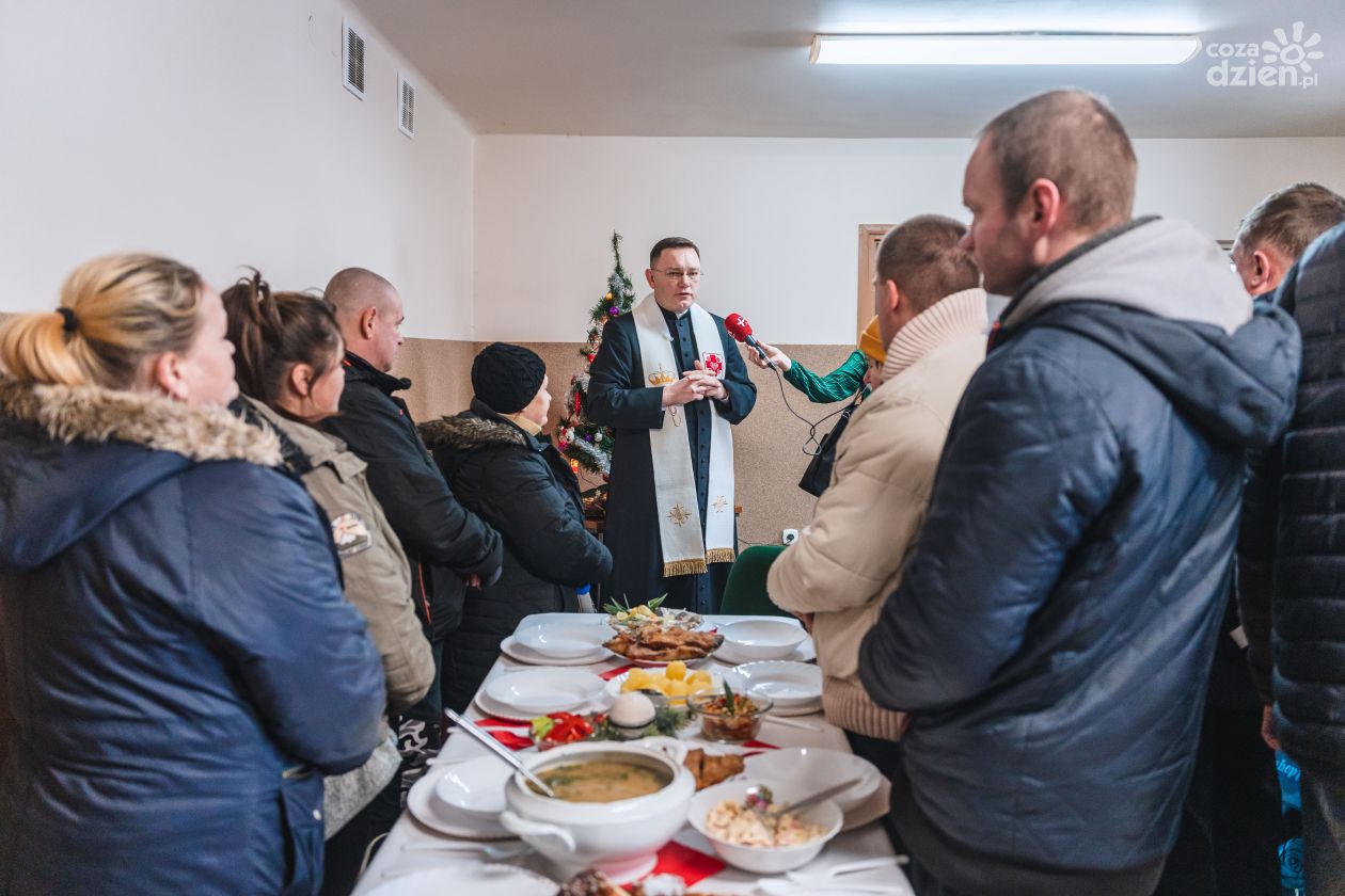 Spotkanie wigilijne w Caritas (zdjęcia)