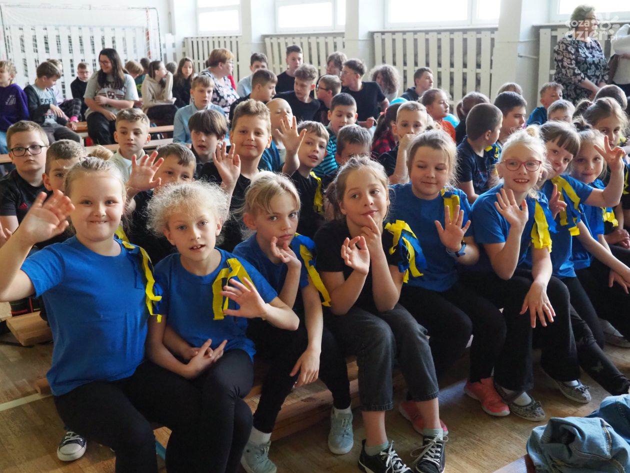 Uczniowie PSP nr 17 w Radomiu świętowali Dzień Europy