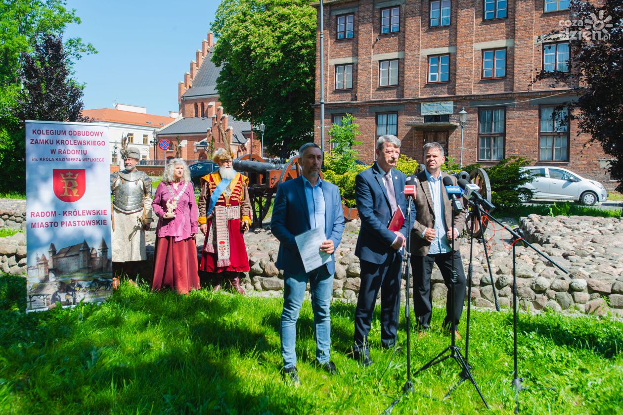 Konferencja Kolegium Odbudowy Zamku Królewskiego w Radomiu (zdjęcia)