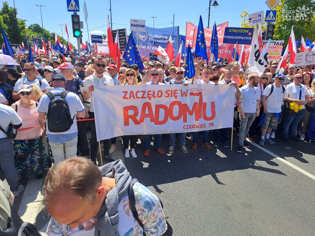 Niedzielny marsz opozycji. Była liczna grupa z Radomia