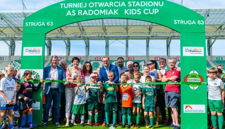 Oficjalne otwarcie stadionu przy Struga 63 (zdjęcia)