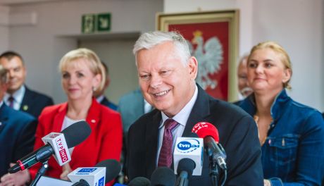 Przedstawienie listy kandydatów do Sejmu i Senatu - Prawo i Sprawiedliwość (zdjęcia)