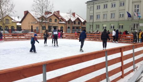 Ruszyło darmowe lodowisko w Białobrzegach