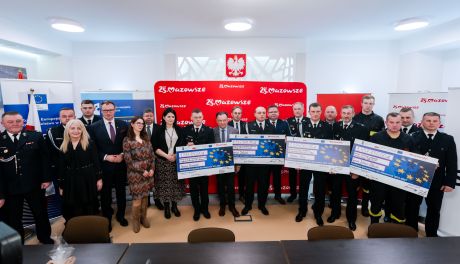 Podpisanie umów OSP dla gmin: Skaryszew, Jedlnia Letnisko, Jastrzębia, Jedlińsk i Iłża (zdjęcia) 