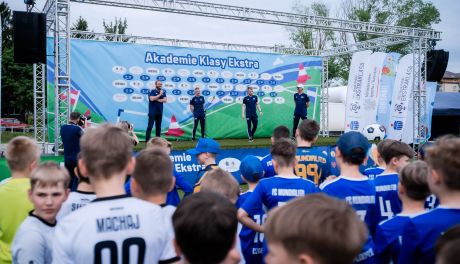 Akademie Klasy Ekstra - turniej piłkarski dla dzieci (zdjęcia)